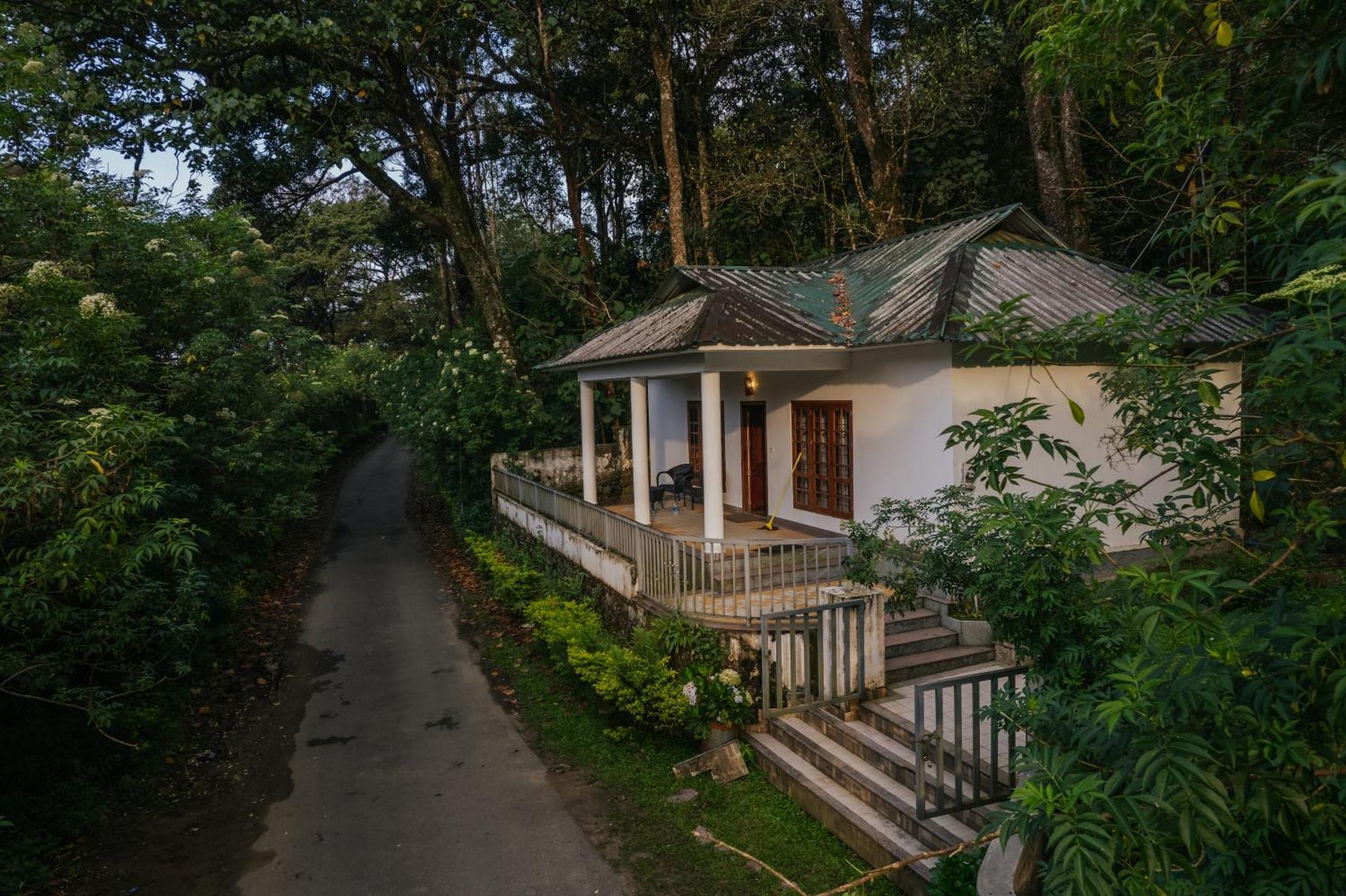 Elixir Woods Luxury Resort And Spa, Munnar Exteriör bild