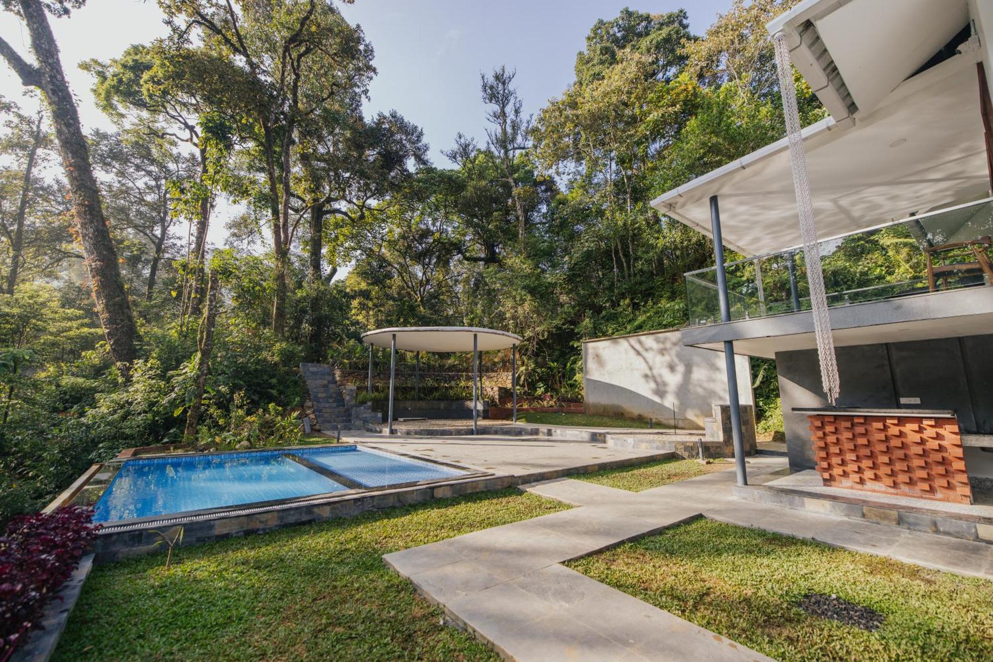 Elixir Woods Luxury Resort And Spa, Munnar Exteriör bild