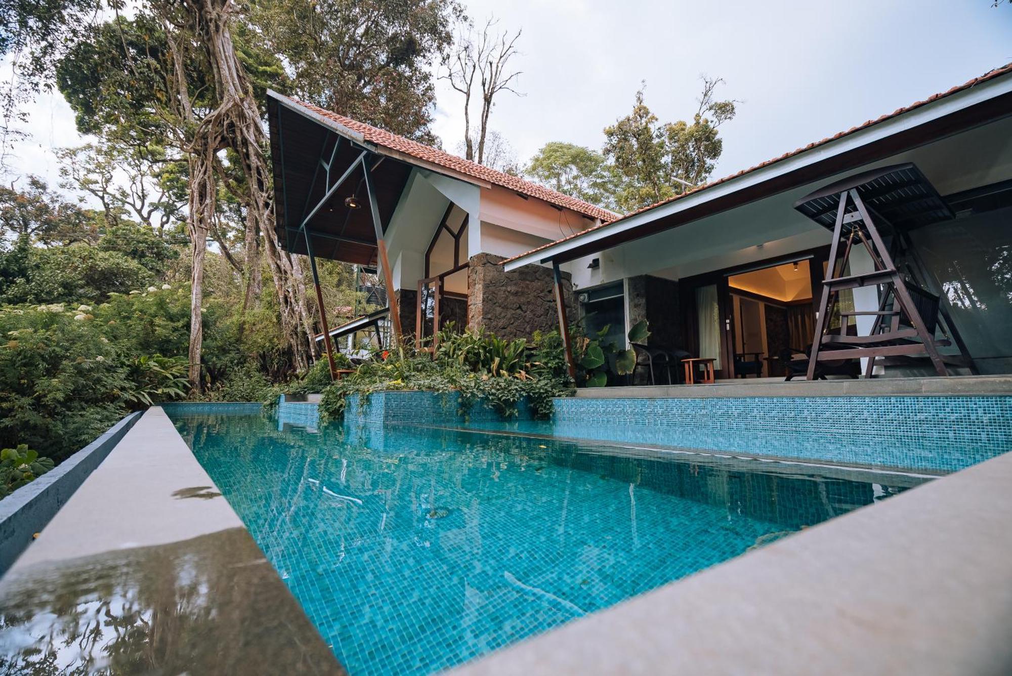 Elixir Woods Luxury Resort And Spa, Munnar Exteriör bild