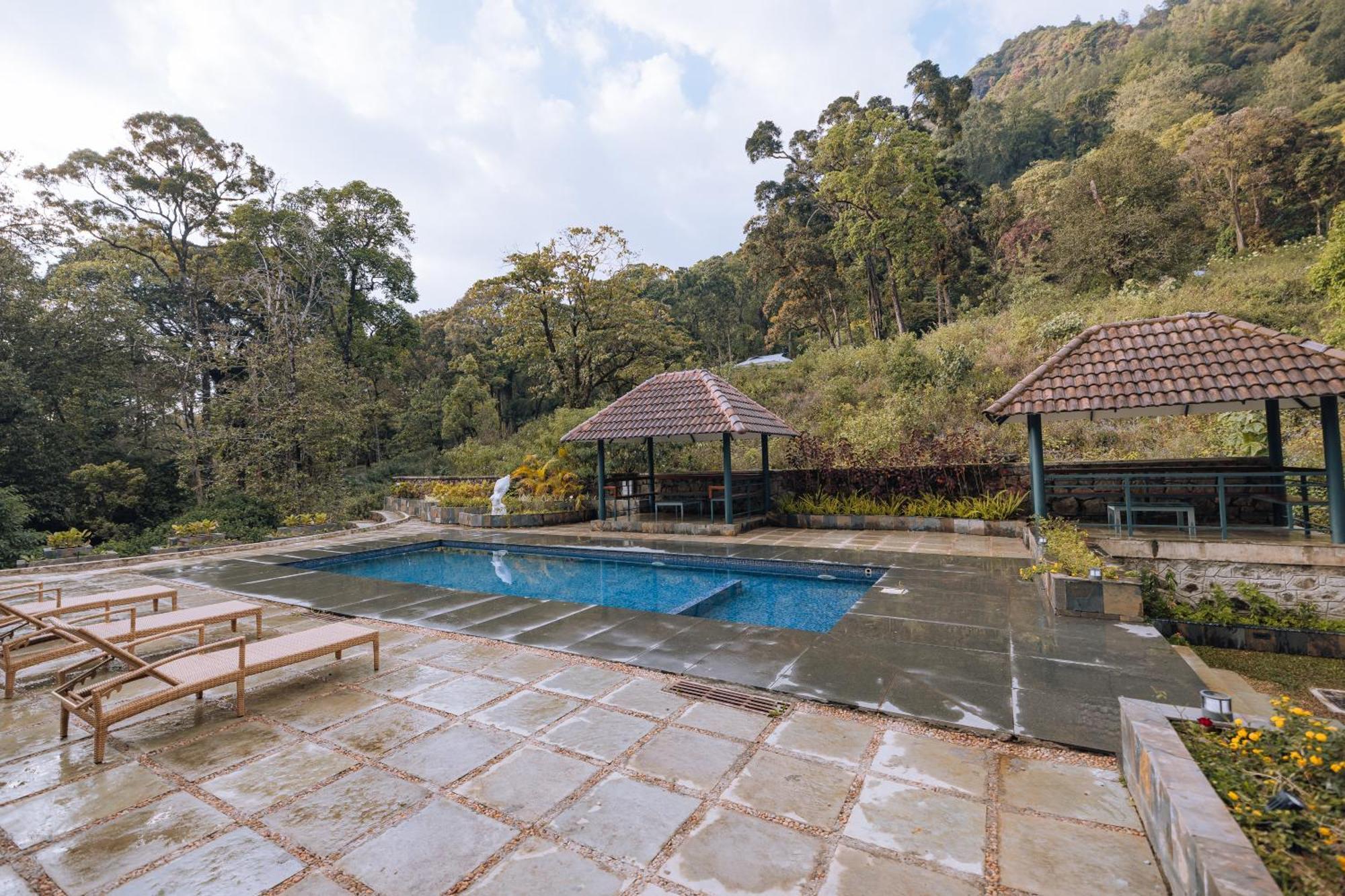 Elixir Woods Luxury Resort And Spa, Munnar Exteriör bild