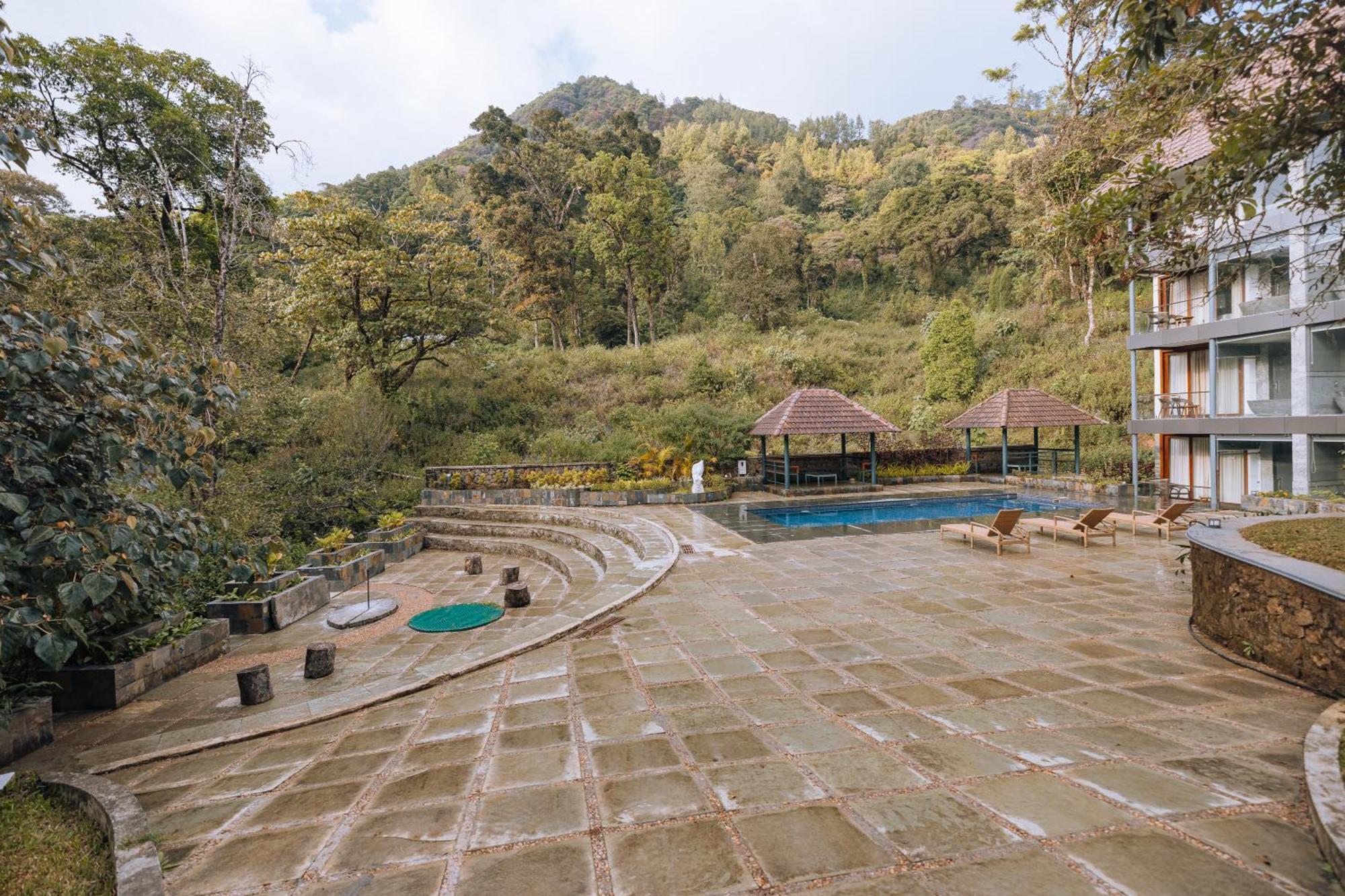 Elixir Woods Luxury Resort And Spa, Munnar Exteriör bild